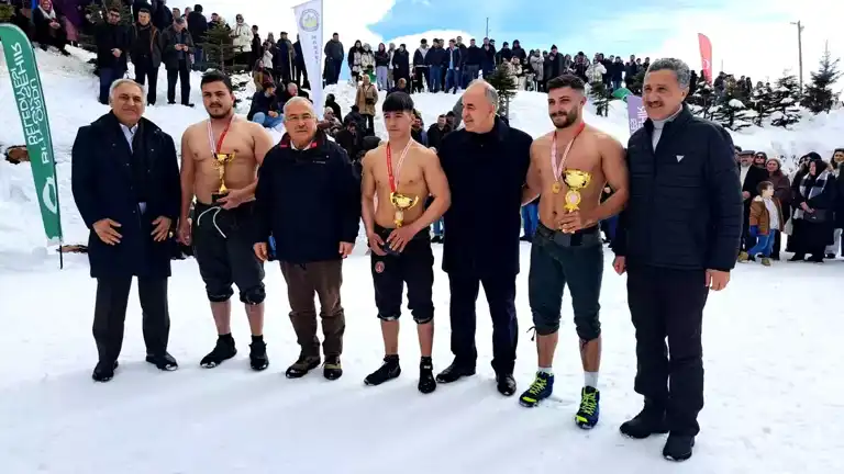 20. Çambaşı Kar Festivali: Renkli Bir Şölen!