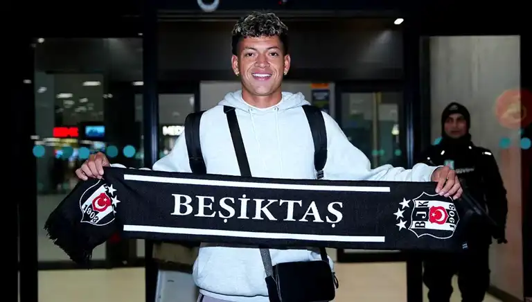 Beşiktaş'ın Yeni Yıldızı Elan Ricardo: Watford'ı Reddetti!