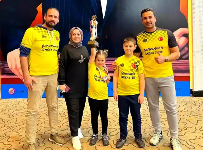 Elazığ'dan Milli Satranç Oyuncusu: Halime Reyyan Tekay