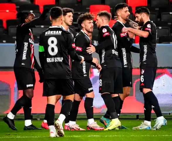 Gaziantep FK, İstanbulspor'u Ezer Geçti!