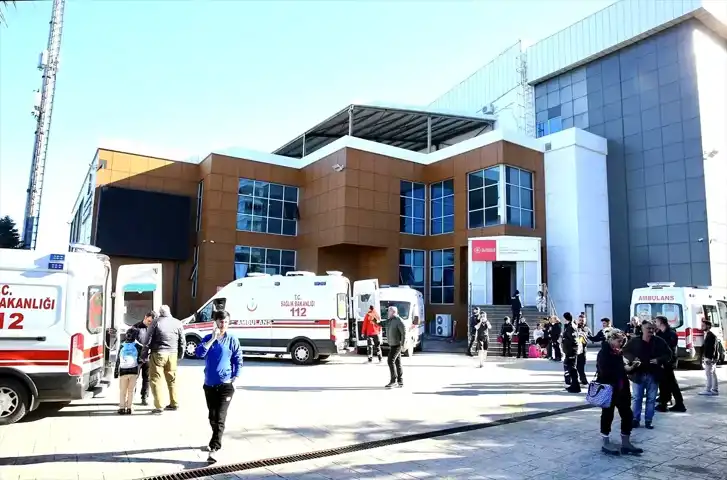 Giresun Yüzme Havuzunda CO Zehirlenmesi: Soruşturma Başladı!