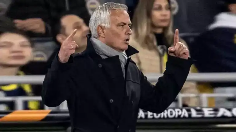 Mourinho'nun Avrupa Ligi'nde İlk İç Saha Yenilgisi