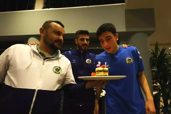 Menemen FK, Şehit Polis Fethi Sekin'in Oğlu Burak'ı Kutladı