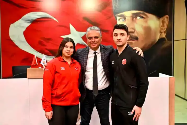Muratpaşa'nın Milli Sporcuları Avrupa'da Parladı!