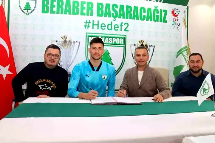 Muğlaspor, Deneyimli Kaleci Yumakoğulları'nı Transfer Etti