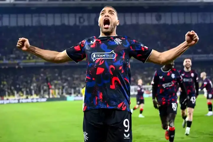 Rangers'ın 2 Golü Ofsayta Takıldı!