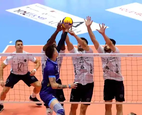 İzmir Derbisi: Arkas Spor - Altekma Mücadelesi